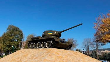 У Могилеві-Подільському завершили реконструкцію Площі танкістів