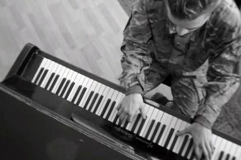 Піаніст з Майдану довів до сліз сепаратистів