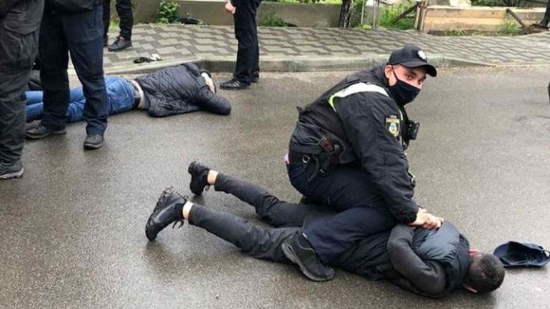 Звільнення керівництва поліції на Вінниччини повязують із перестрілкою в Броварах