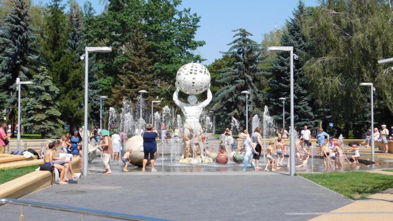 Літо на Вінниччину прийде через тиждень, а липень почнеться зі злив