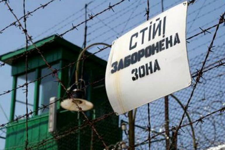  Бойовики обстріляли Чорнухинську колонію: 13 в'язнів втекли
