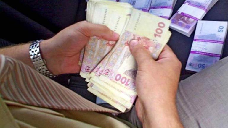 Держава допоможе малому бізнесу виплачувати зарплати працівникам