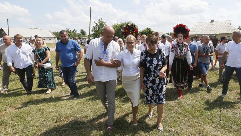 Юлія Тимошенко: Ми не дозволимо зігнати людей з землі