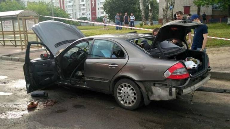 У Черкасах вибухнуло авто, загинув місцевий підприємець