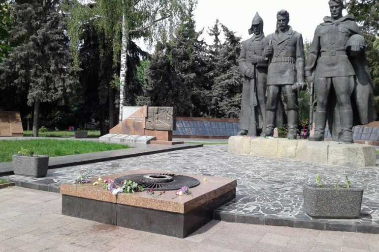 2 травня вінниця фото