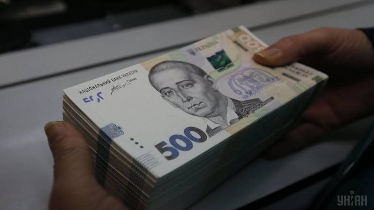 Українців хочуть зобов`язати накопичувати пенсії