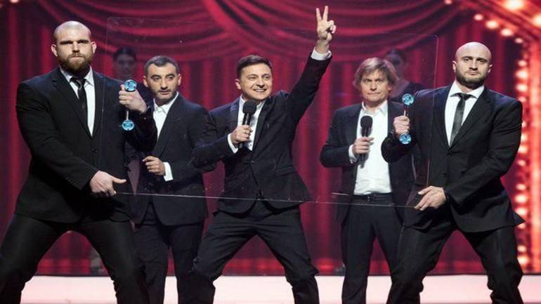 Зеленський залишає &laquo;Квартал 95&raquo; та &laquo;Ліга сміху&raquo;