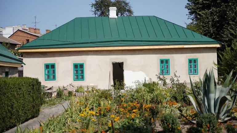 У Вінниці триває ремонт садиби Коцюбинського
