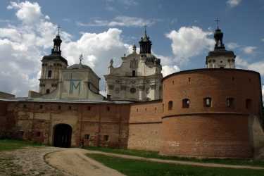 Кармалітський монастир у Бердичеві фото