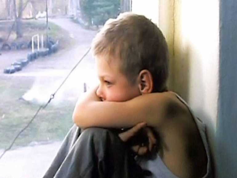 У Миколаєві 11-річний хлопчик попросив порятунку від рідної матері