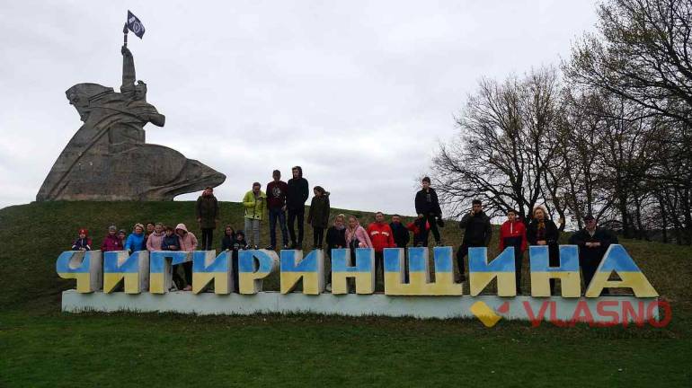 Вінницькі школярі вшанували героїв Холодноярської республіки (ФОТО)