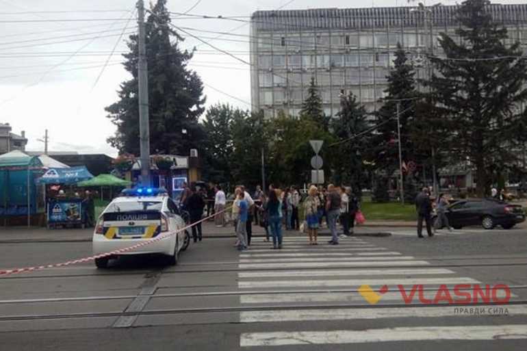 замінування готелю "Франція" у Вінниці фото