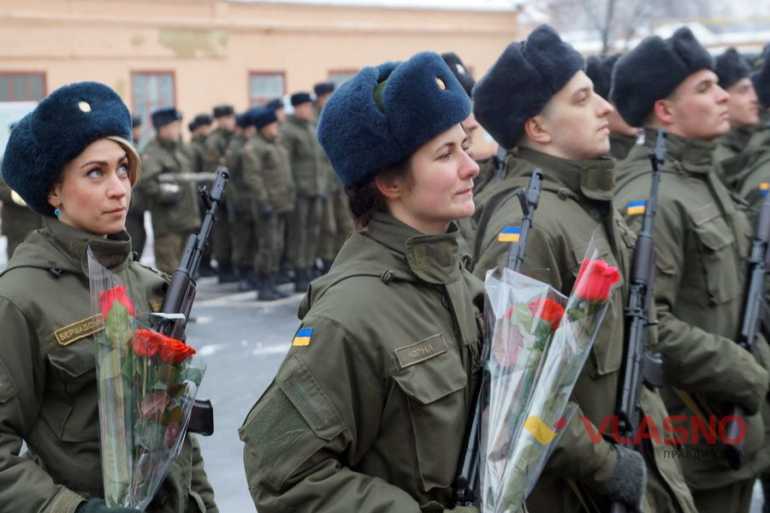 прийняття присяги нацгвардійцями у Вінниці фото