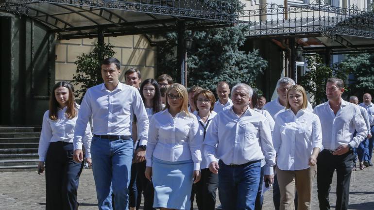&ldquo;Єдиний реальний опонент Зеленському&rdquo;: експерти прогнозують &ldquo;Батьківщині&rdquo; високі результати на місцевих виборах