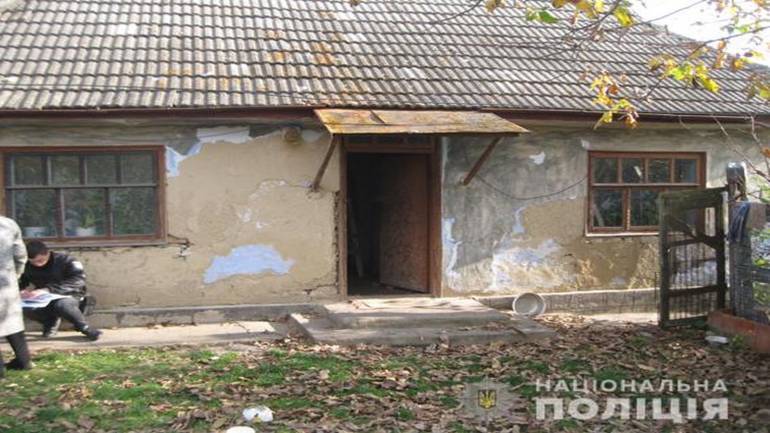 Ножем у серце: на Вінниччині чоловік зарізав співмешканку