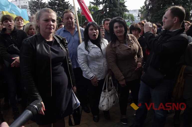 протест під Вінницькою міською радою фото