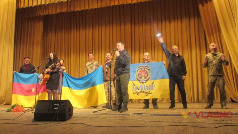 У Вінниці на честь &laquo;кіборгів&raquo; прозвучали &laquo;Пісні, народжені в АТО&raquo; (ФОТО)