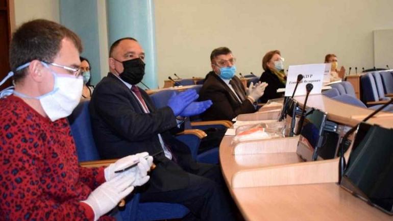 Як депутати Вінниччини півмільярда ділили