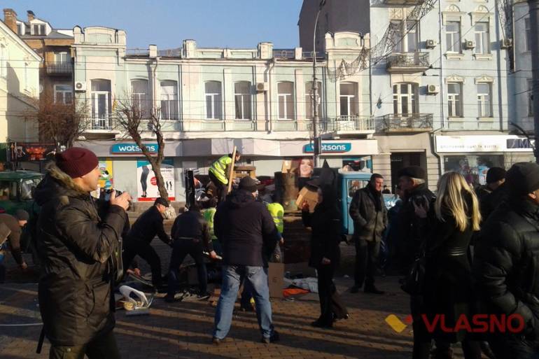 знесення тарифного майдану у Вінниці фото