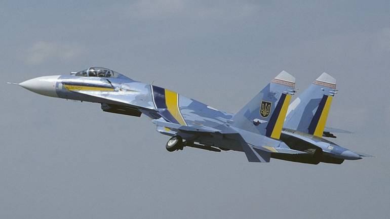 На Житомирщині розбився винищувач Су-27, пілот не вижив