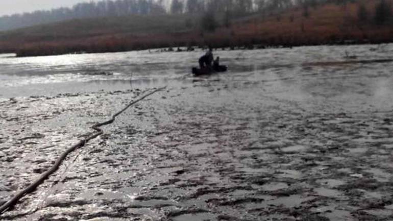 На Вінниччині рибалку &laquo;засмоктав&raquo; мул: чоловік не вижив
