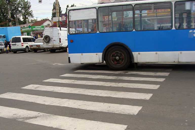 ДТП - тролейбус фото