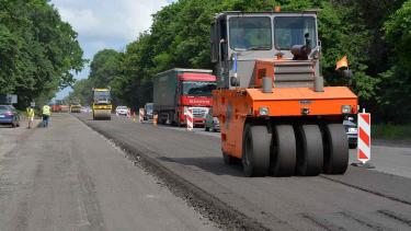 На ремонт 300 метрів дороги на Вінниччині виділили 38 мільйонів гривень