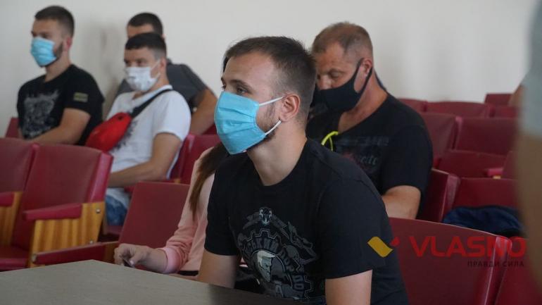 Голові вінницьких &ldquo;нацдружин&rdquo; не скасували підозру у побитті прихильника Шарія
