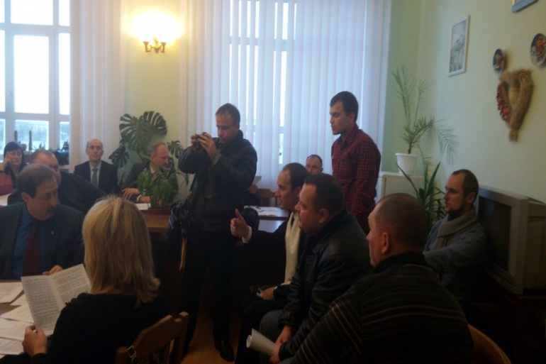 Влада узгоджувала кандидатури керівників комунальних закладів з громадськістю