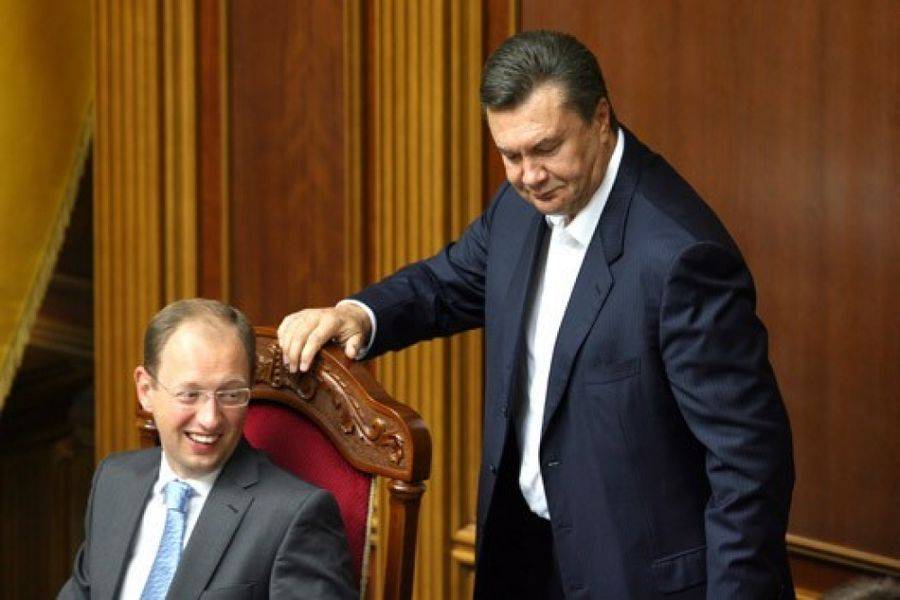 борги януковича фото
