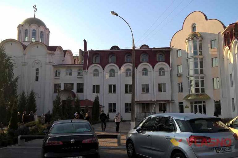 Хрестовоздвиженський храм у Вінниці фото