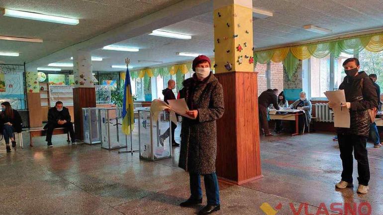 На двох вінницьких виборчих дільницях не пустили спостерігачів