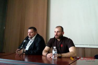 Колишні політв&rsquo;язні приїхали на суд до Хорта