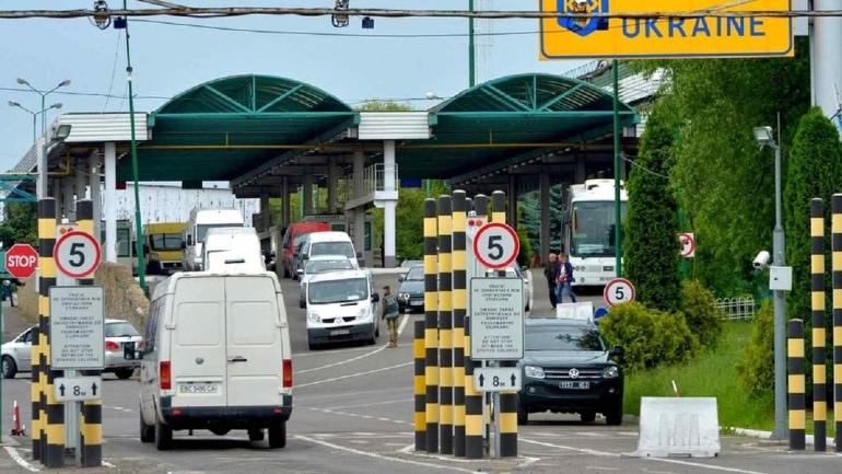 За добу в Україну повернулися понад дев'ять тисяч осіб
