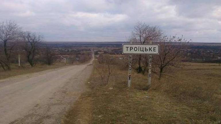 Загострення на фронті: загинули мирні мешканці та поранено семеро бійців