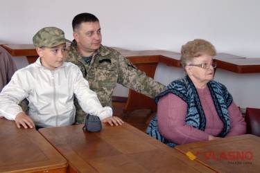 Вінницьких волонтерів нагородили  за &laquo;активну участь у патріотизмі&raquo;  фото