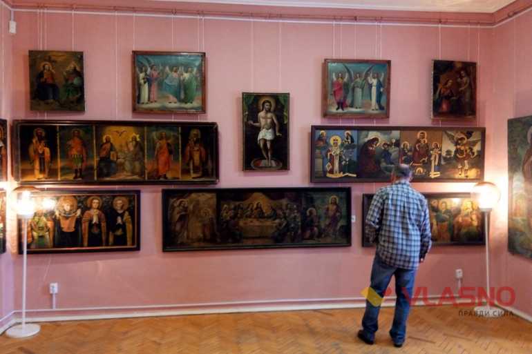 виставка ікон Володимира Козюка фото