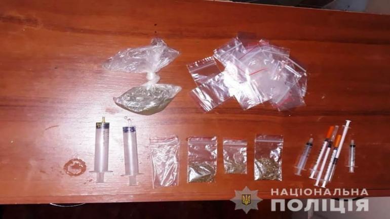Амфетамін та марихуана: на Вінниччині поліцейські затримали наркоторговця