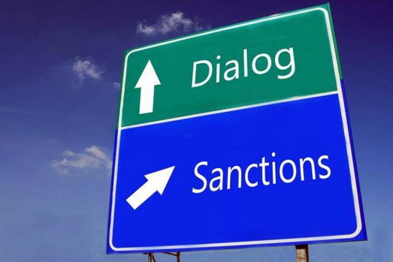 ЄС оприлюднив імена осіб, які потрапили до нового санкційного списку