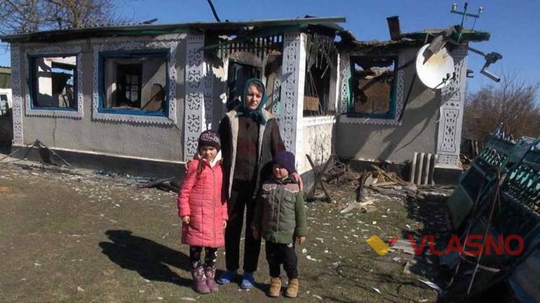 Через чоловіка-палія сім'я на Вінниччині змушена жити в хліві
