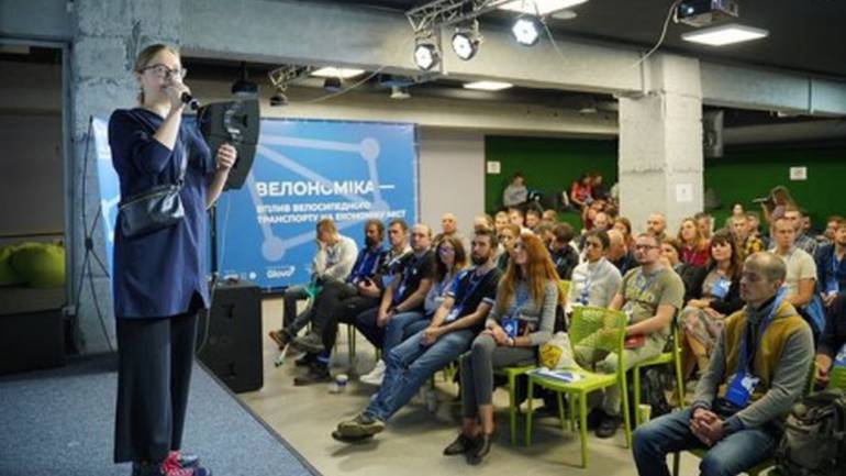 У Вінниці проходить масштабна конференція Veloforum 2019