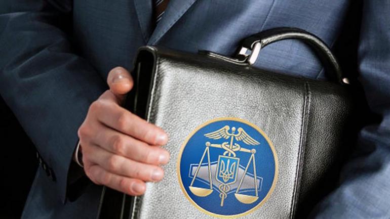 Ані власного житла, ані машини: лише 2 гектари землі у заступника головного податківця Вінниччини