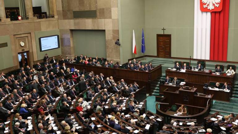 Сенат Польщі заборонив &laquo;бандерівську ідеологію&raquo;