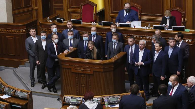 Юлія Тимошенко: "Ситуація в енергетиці катастрофічна, лише термінові професійні дії захистять людей та бізнес"