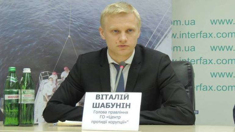 Закон виконали: ЦПК та активісти подали електронні декларації (ВІДЕО)