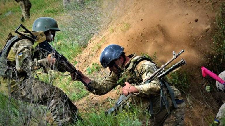 ООС: 17 обстрілів, втрат немає