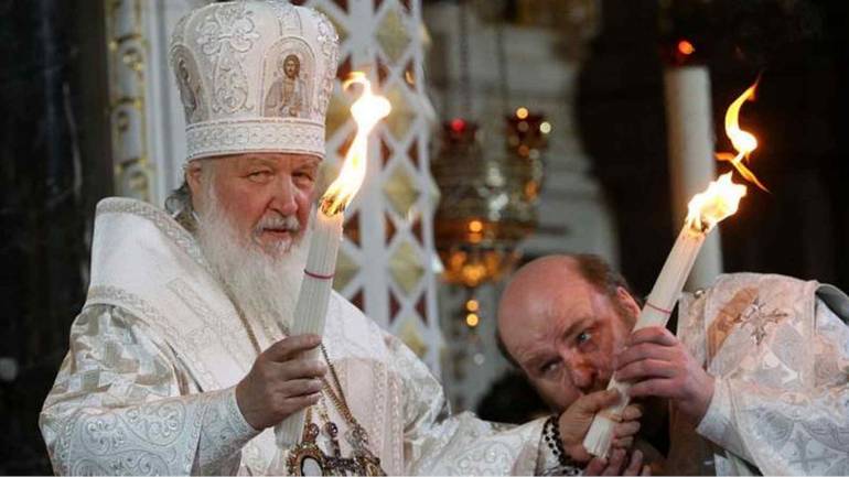Кирило відправив листа Вселенському патріарху Варфоломію, в якому засудив його дії щодо підтримки автокефальної церкви в Україні