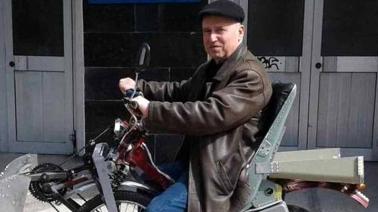 Вінничанин створив електробайк з літака