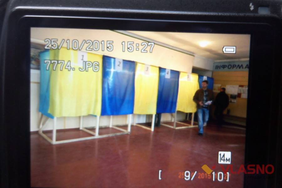 порушення на виборах на Вінницьких Хуторах фото