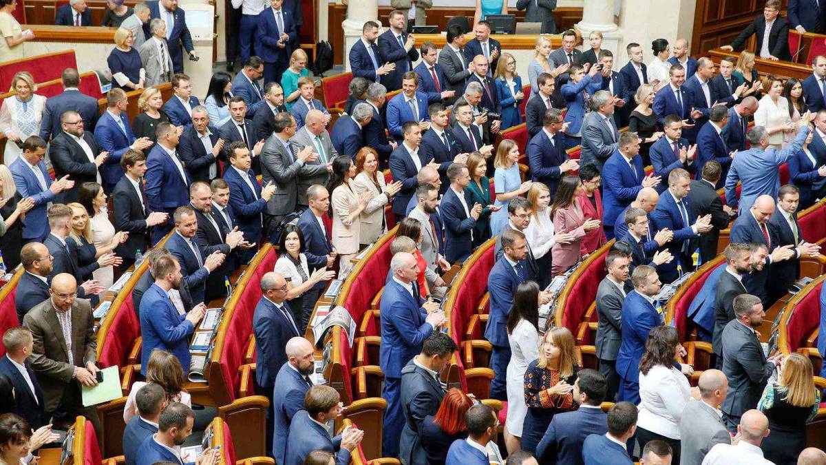 &laquo;Нові обличчя&raquo; в політиці втрачають довіру українців